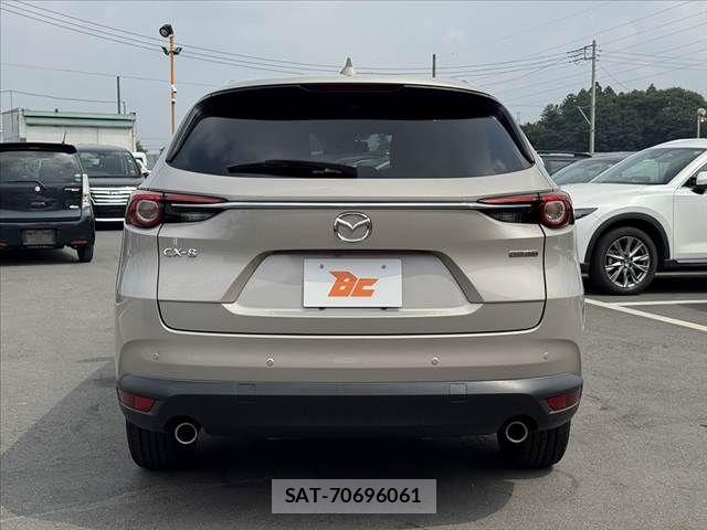 Mazda CX-8 2022-03 7453830-13