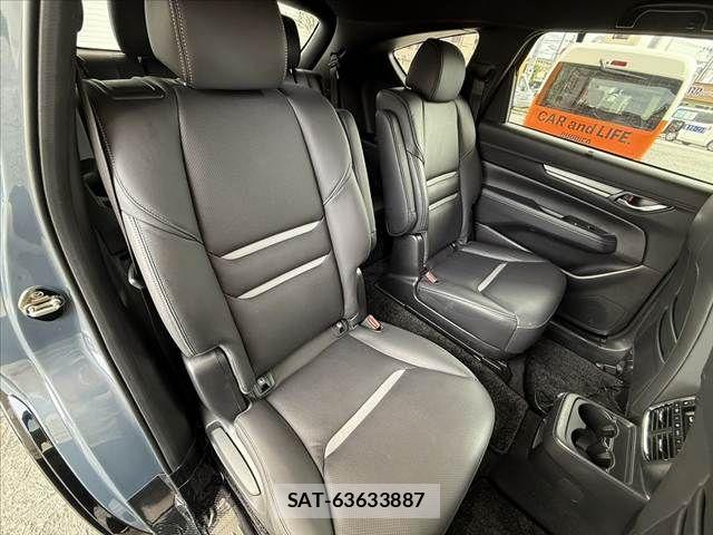 Mazda CX-8 2023-06 7453818-17