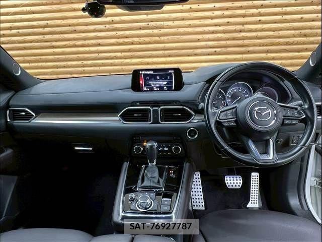 Mazda CX-8 2018-03 7500169-2
