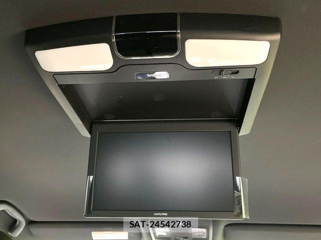 Mazda CX-8 2018-09 7500173-2