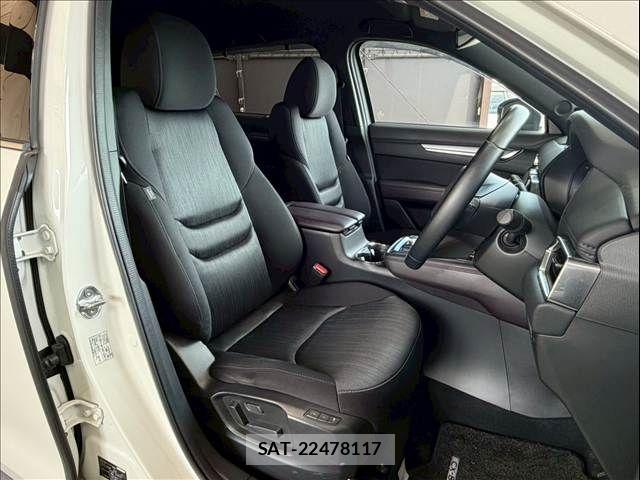 Mazda CX-8 2022-08 7500162-4