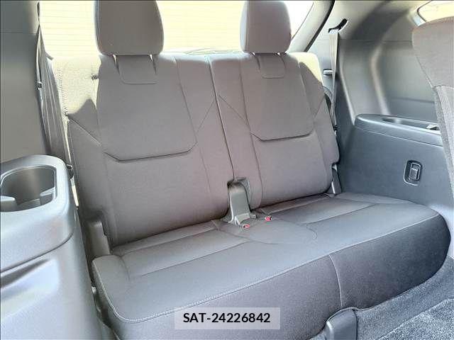 Mazda CX-8 2023-10 7508484-11
