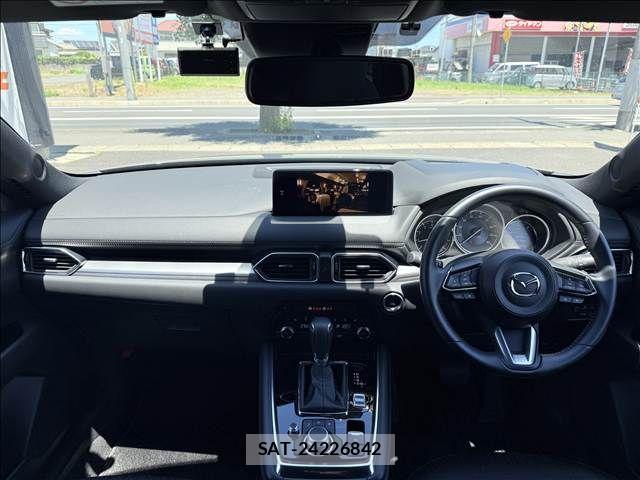 Mazda CX-8 2023-10 7508484-1