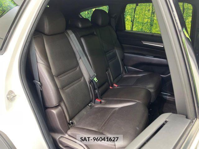 Mazda CX-8 2019-02 7500172-7