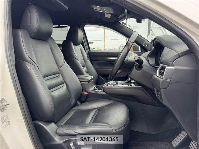 Mazda CX-8 2022-02 7508483-15