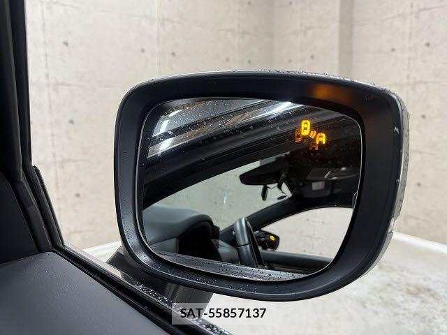 Mazda CX-8 2018-11 7500168-13