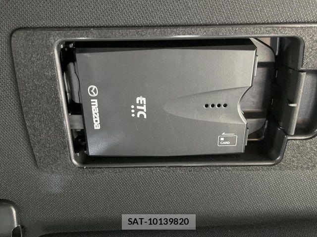 Mazda CX-8 2018-03 7500174-5
