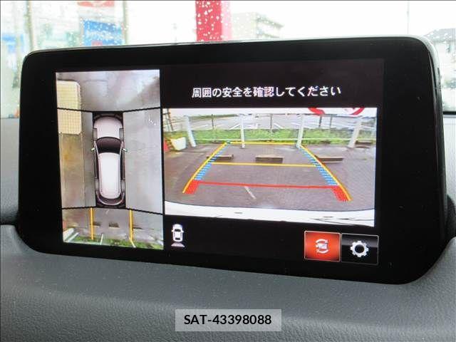 Mazda CX-8 2020-07 7616046-11