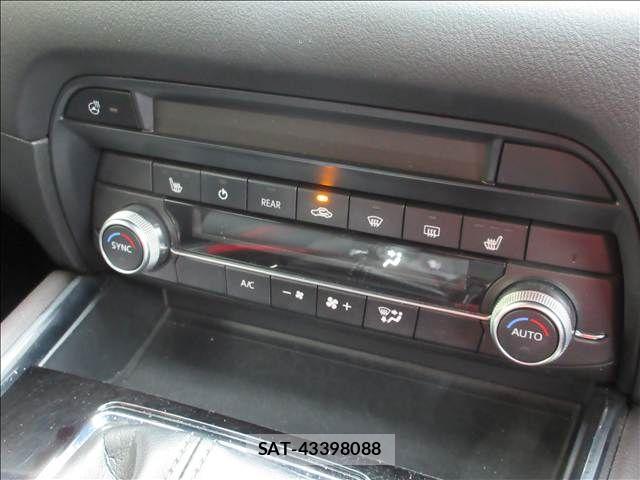 Mazda CX-8 2020-07 7616046-12