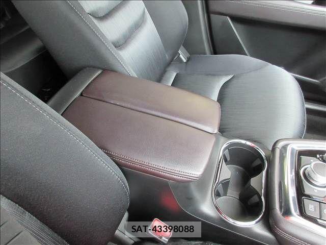 Mazda CX-8 2020-07 7616046-16