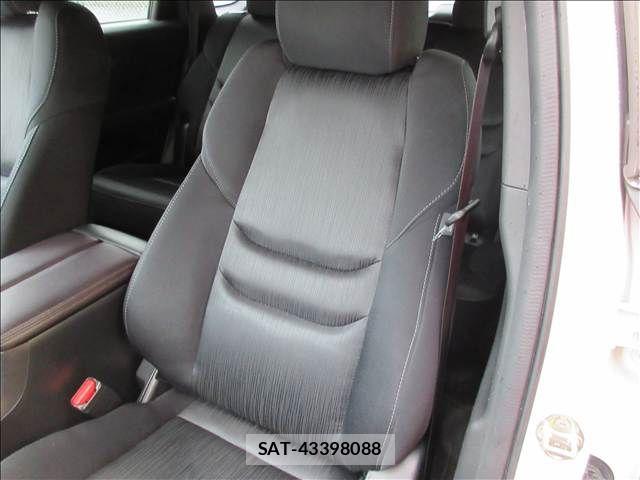 Mazda CX-8 2020-07 7616046-24