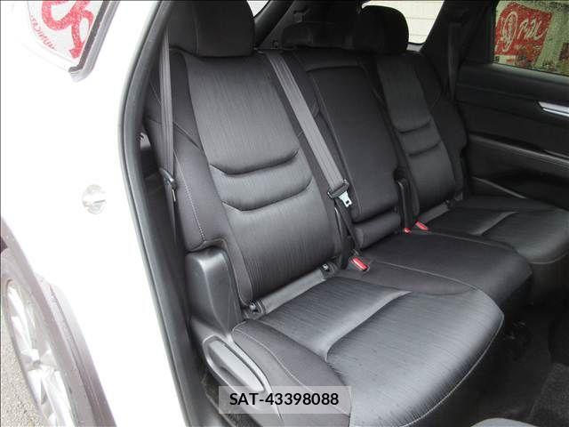Mazda CX-8 2020-07 7616046-29