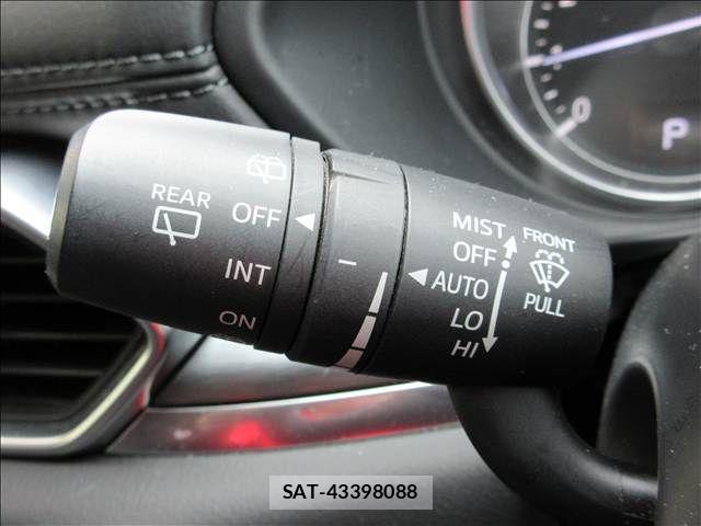 Mazda CX-8 2020-07 7616046-5