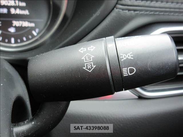 Mazda CX-8 2020-07 7616046-6