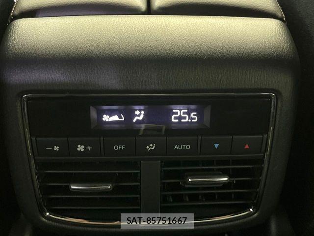 Mazda CX-8 2018-03 7616047-6