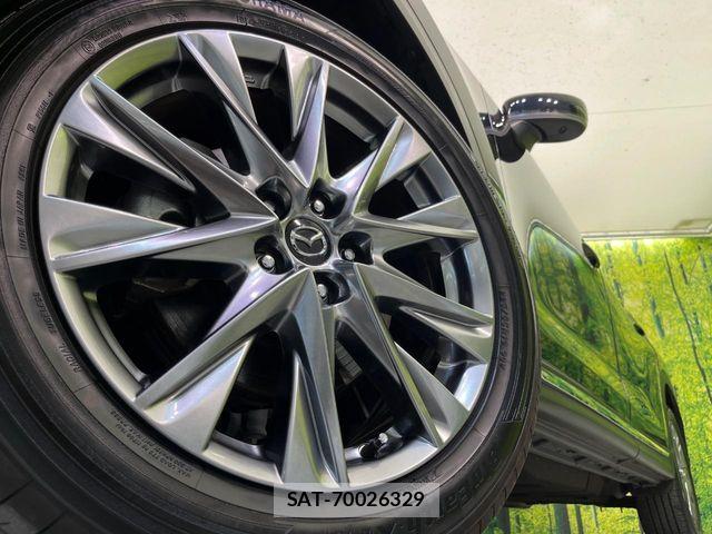 Mazda CX-8 2019-12 7616040-12