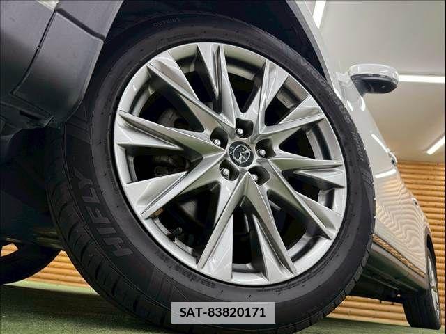 Mazda CX-8 2017-11 7722490-18