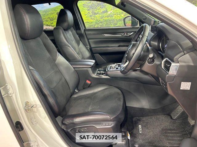 Mazda CX-8 2022-10 7722482-7