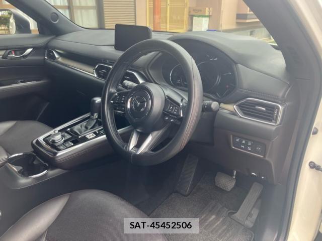Mazda CX-8 2020-03 7784140-9