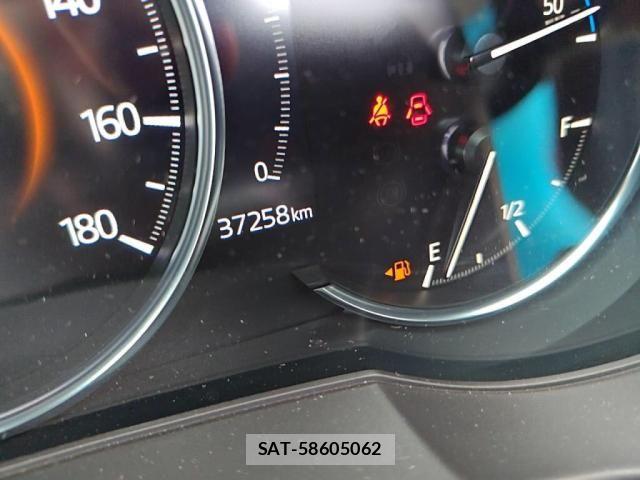 Mazda CX-8 2021-03 7876027-28