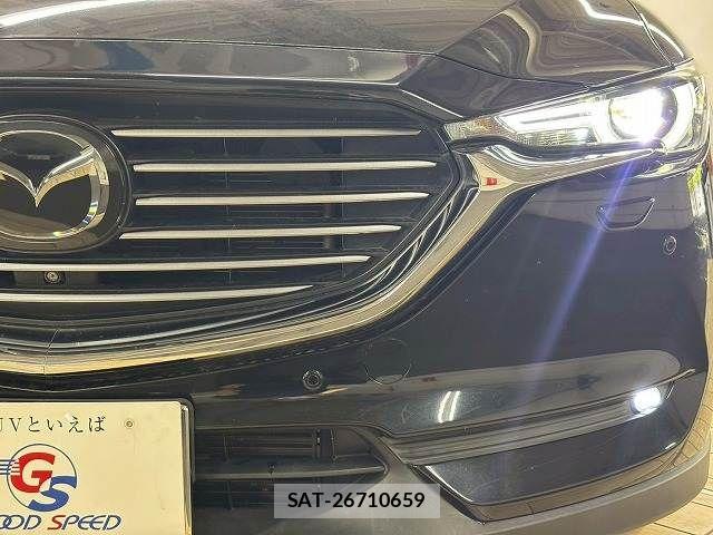 Mazda CX-8 2018-04 7961128-12