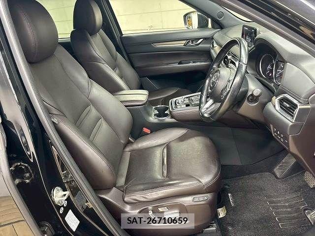 Mazda CX-8 2018-04 7961128-8