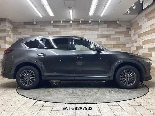 Mazda CX-8 2020-09 7961130-16