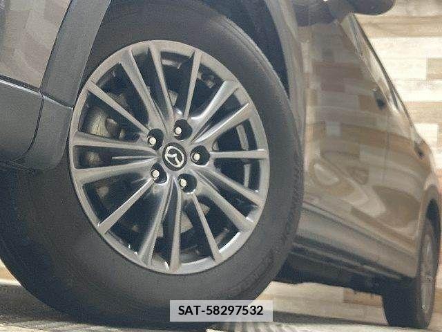 Mazda CX-8 2020-09 7961130-18