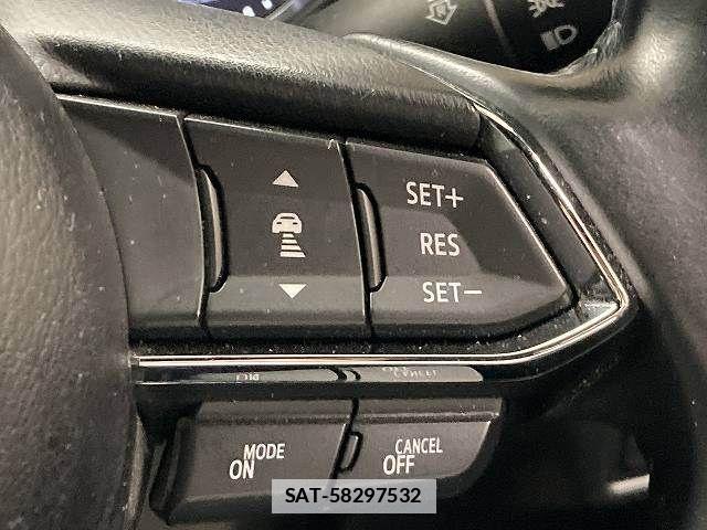 Mazda CX-8 2020-09 7961130-6