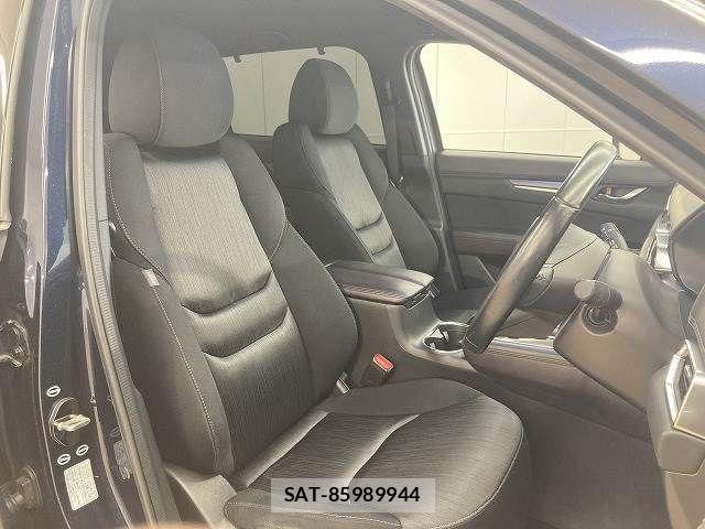 Mazda CX-8 2017-12 7961129-4