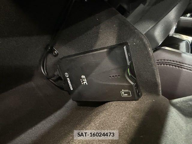 Mazda CX-8 2022-09 7961124-20