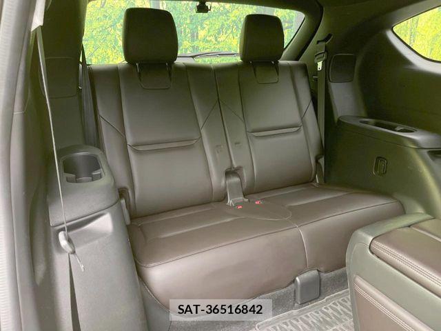 Mazda CX-8 2018-07 7961132-9