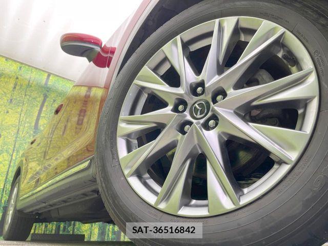 Mazda CX-8 2018-07 7961132-13