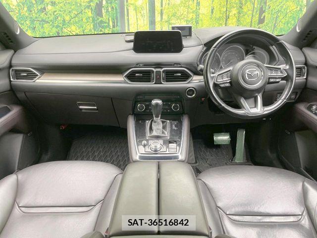 Mazda CX-8 2018-07 7961132-1