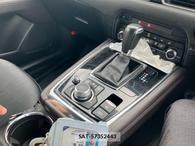 Mazda CX-8 2019-09 8098792-16