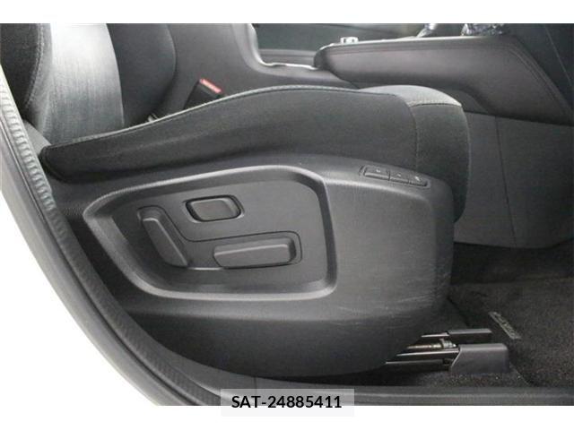 Mazda CX-8 2018-07 8098791-25
