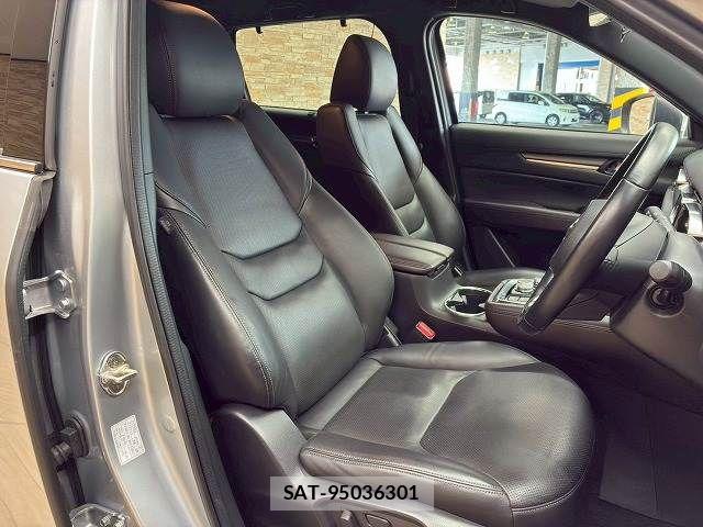 Mazda CX-8 2020-05 8145674-4