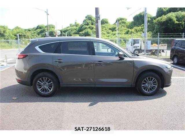 Mazda CX-8 2022-06 8145681-9