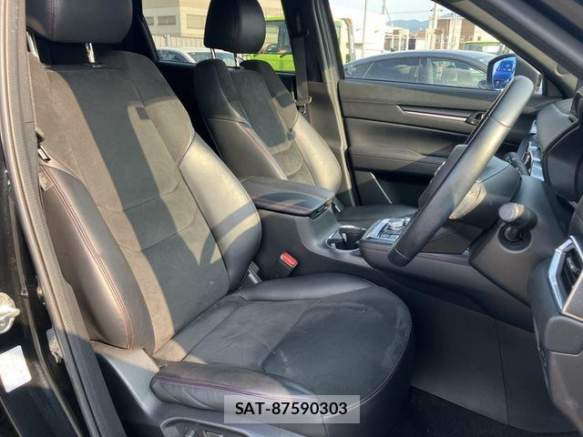 Mazda CX-8 2023-01 8158266-10