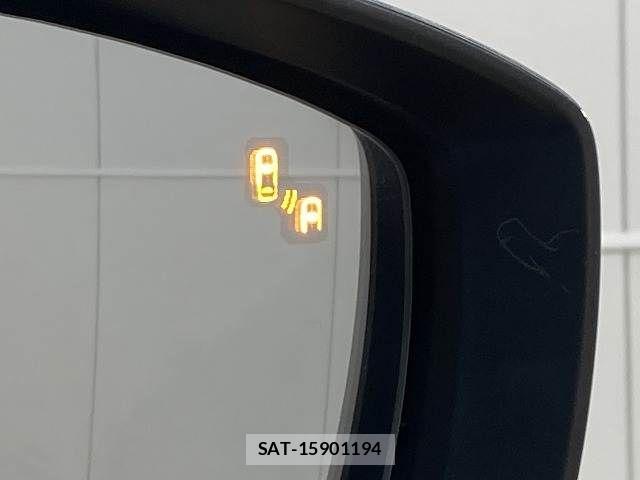 Mazda CX-8 2018-03 8245005-11