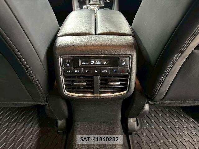 Mazda CX-8 2022-02 8245003-8