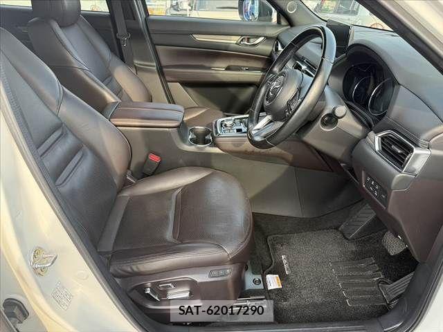 Mazda CX-8 2020-03 8314093-15