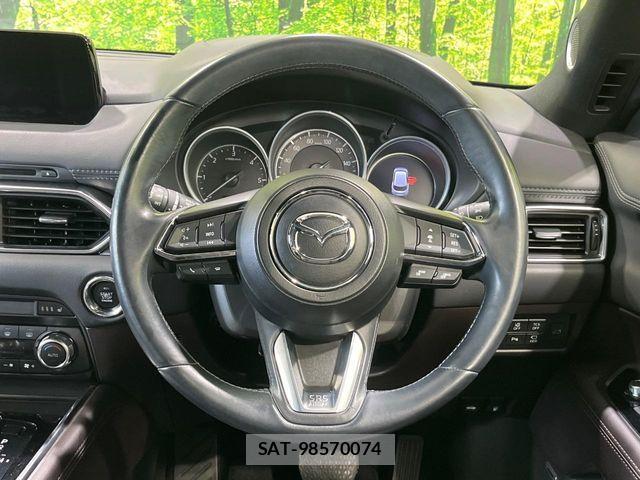 Mazda CX-8 2018-09 8335514-11
