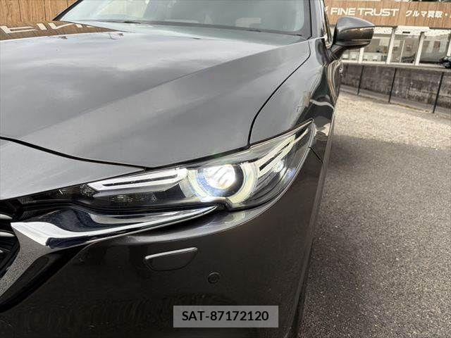 Mazda CX-8 2018-05 8335519-13