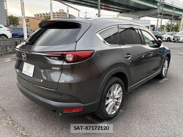 Mazda CX-8 2018-05 8335519-18