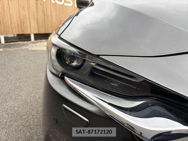Mazda CX-8 2018-05 8335519-23