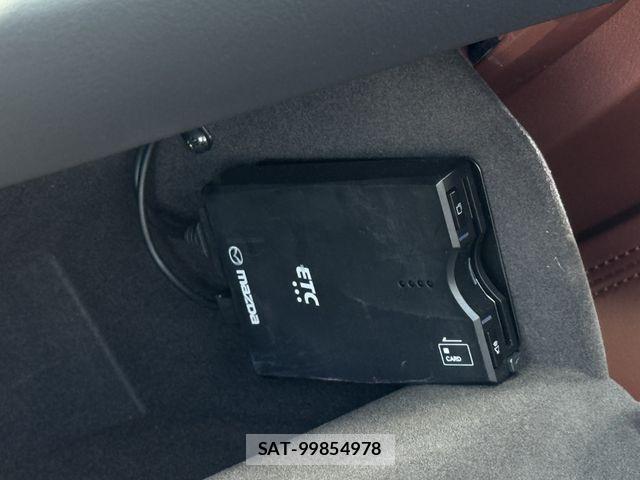 Mazda CX-8 2022-08 8335512-9