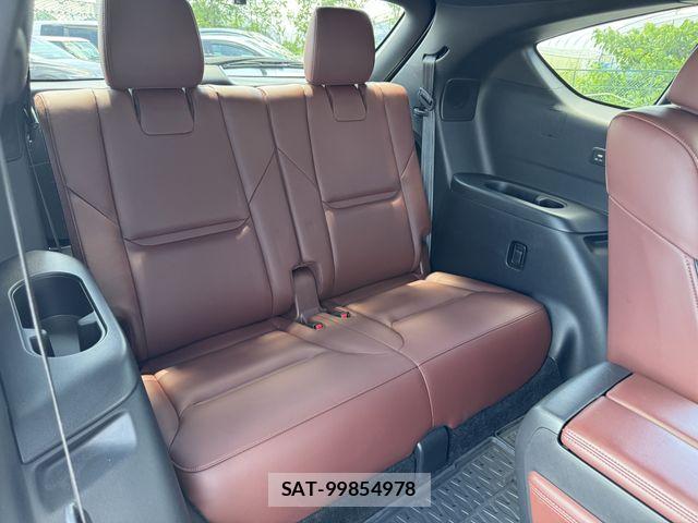 Mazda CX-8 2022-08 8335512-16