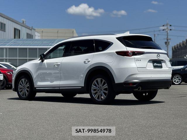 Mazda CX-8 2022-08 8335512-24