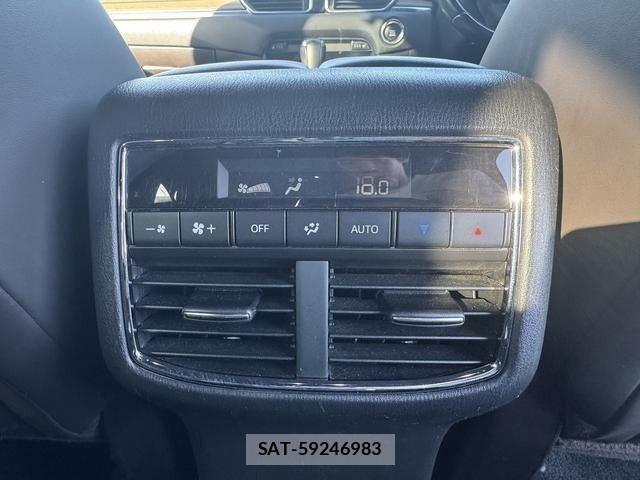 Mazda CX-8 2018-09 8354291-23
